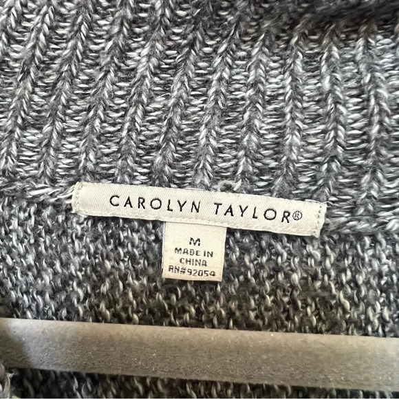 Carolyn Taylor Short Sleeve One Button Cardigan Sweater Gray Size Medium - Picture 4 of 10